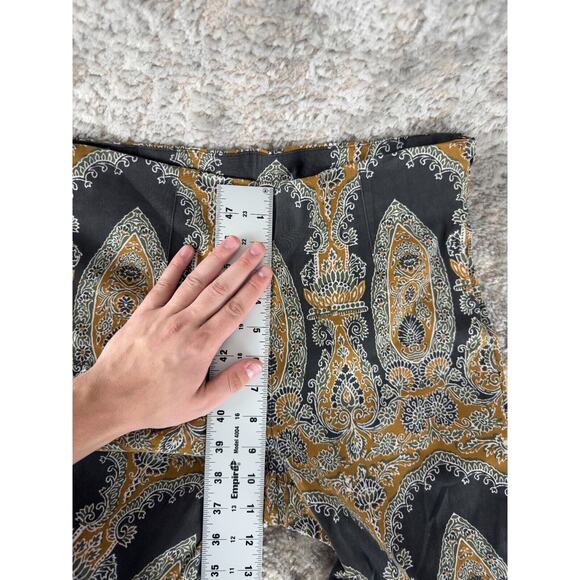 Free People Sz 6 Black & Gold Paisley Print High Rise Crop Pants Boho Artsy - Picture 6 of 11